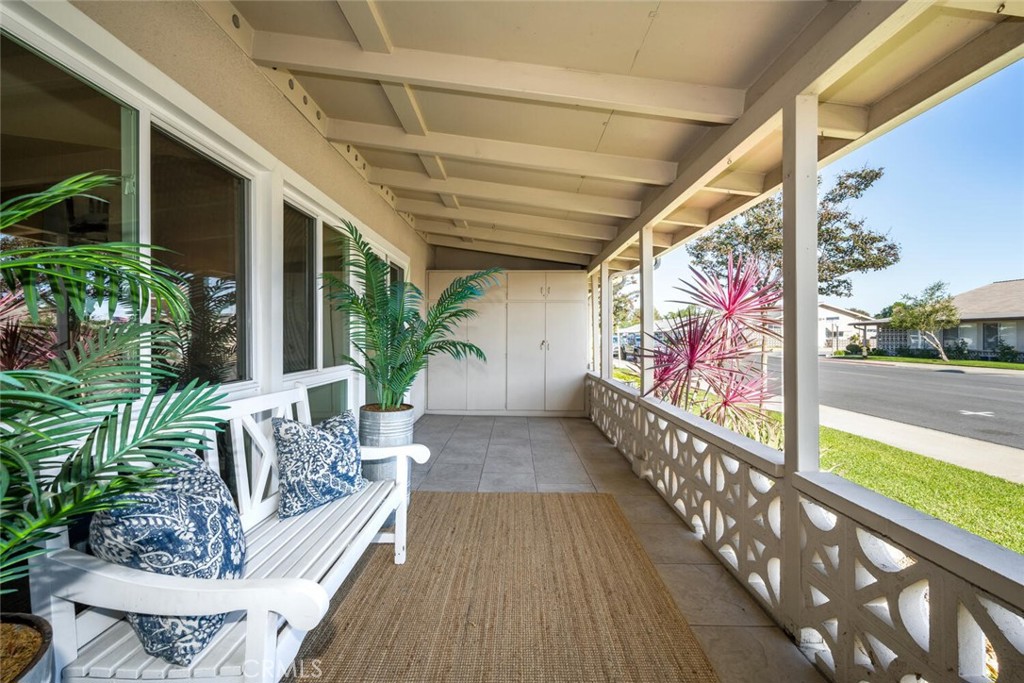 1121 Northwood Road, Unit 237D M9 Seal Beach, CA 90740 - Photo 12 of 45 a view of an outdoor sitting area