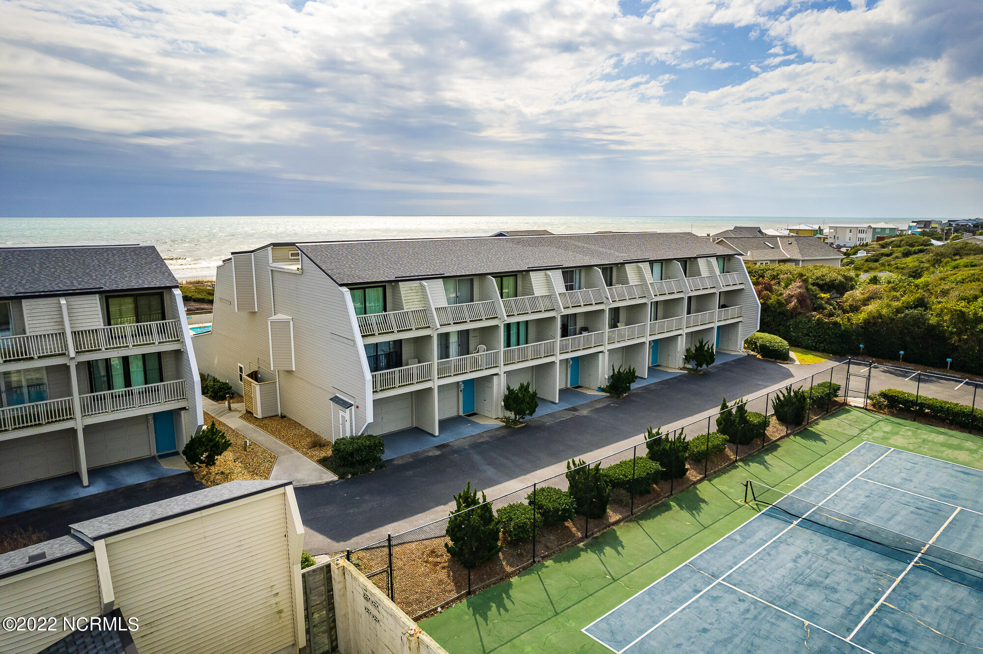 131 Salter Path Road, Unit 1 CORAL BAY WEST Atlantic Beach, NC 28512 - Photo 45 of 77 Oceanfront condo in Pine Knoll Shores