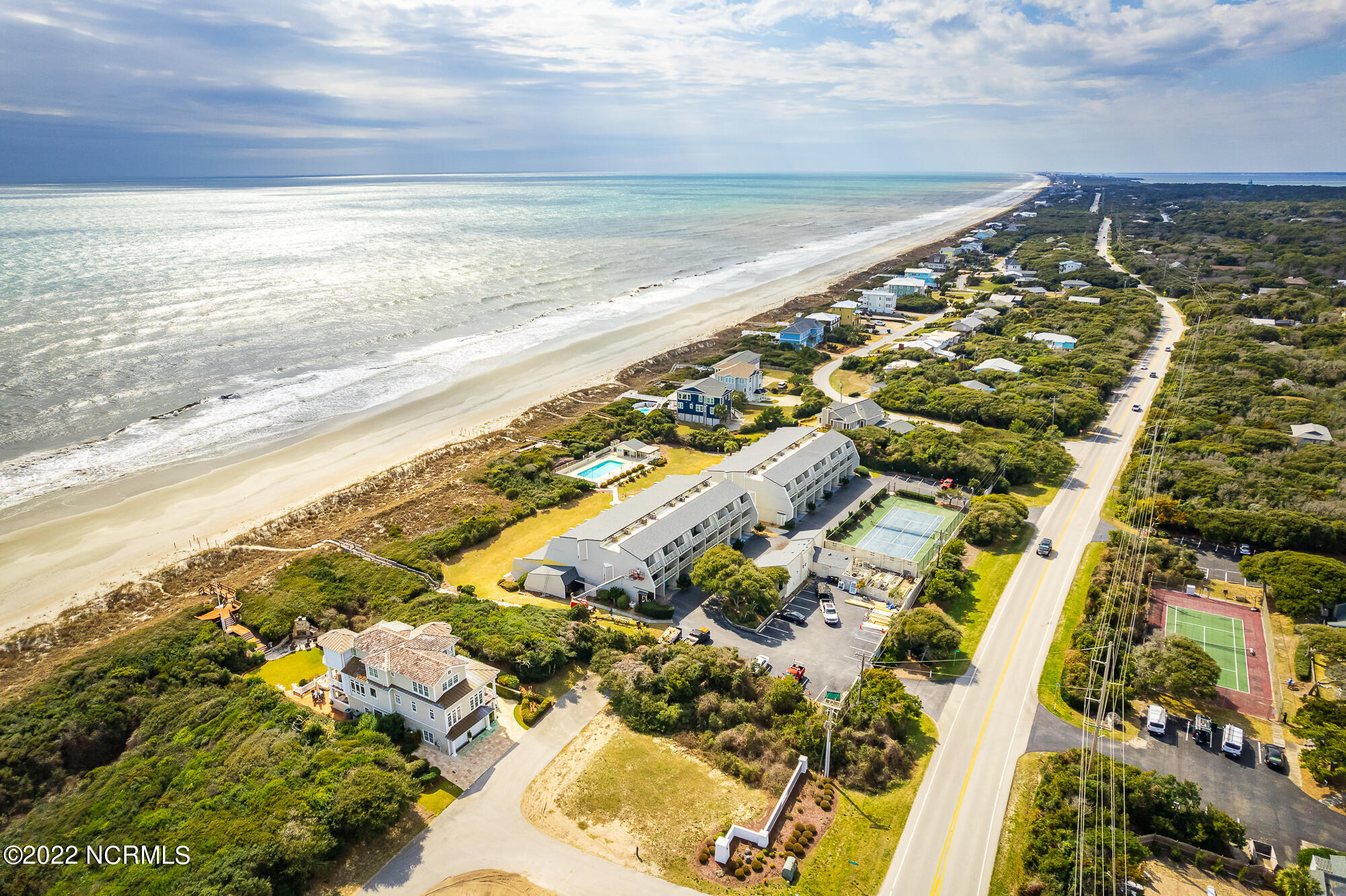 131 Salter Path Road, Unit 1 CORAL BAY WEST Atlantic Beach, NC 28512 - Photo 54 of 77 Oceanfront condo in Pine Knoll Shores