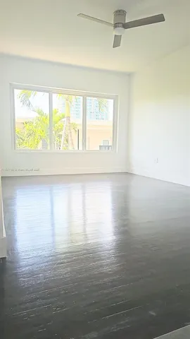 $2,100 | 7325 Byron Avenue, Unit 7, Miami Beach, FL 33141