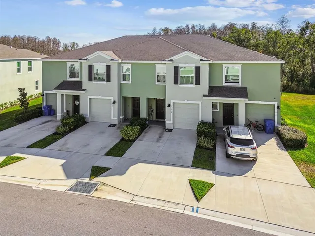 $2,050 | 11070 Crescent Deer Drive, Land O Lakes, FL 34638