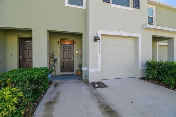 $1,950 | 11070 Crescent Deer Drive, Land O Lakes, FL 34638