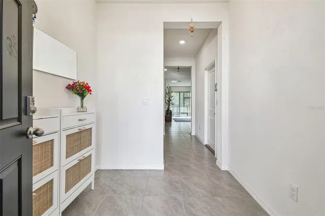 $2,050 | 11070 Crescent Deer Drive, Land O Lakes, FL 34638