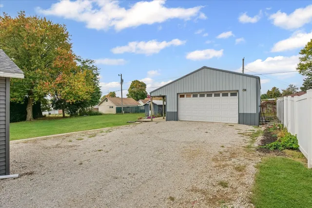 $102,500 | 130 Jefferson Street, Westville, IL 61883