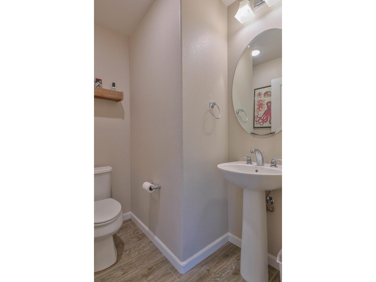 662 Summerfield Drive Soledad, CA 93960 - Photo 2 of 3