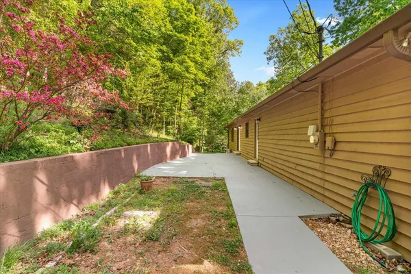 $425,000 | 107 Van Buren Drive, Dalton, GA 30721