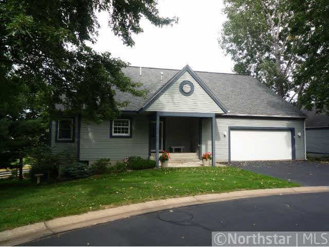 626 Hickory Road Hudson, WI 54016 - Photo 2 of 14
