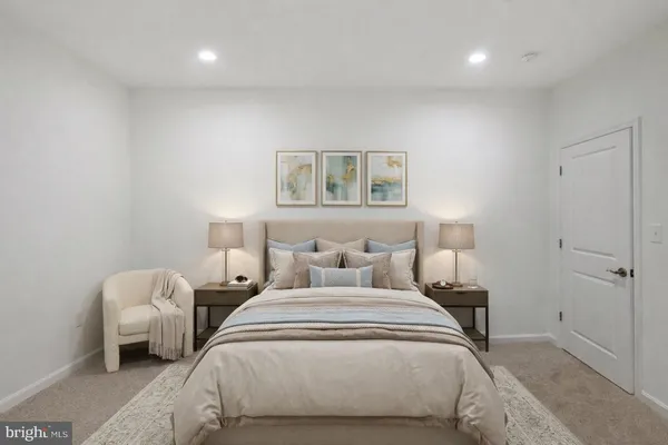 $2,900 | 2322 Shannon Place Southeast, Washington, DC 20020