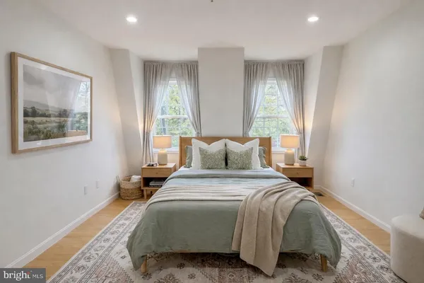 $2,900 | 2322 Shannon Place Southeast, Washington, DC 20020