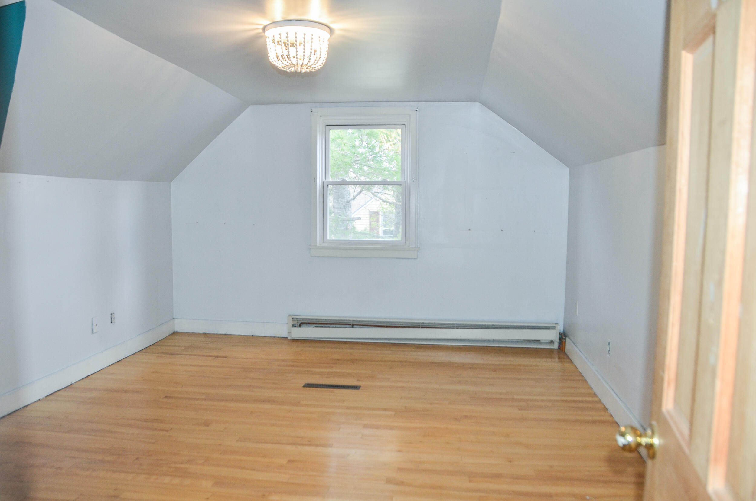 45 Elm Avenue Augusta, ME 04330 - Photo 35 of 60 0035-45 Elm AVe AugustaDSC_0132