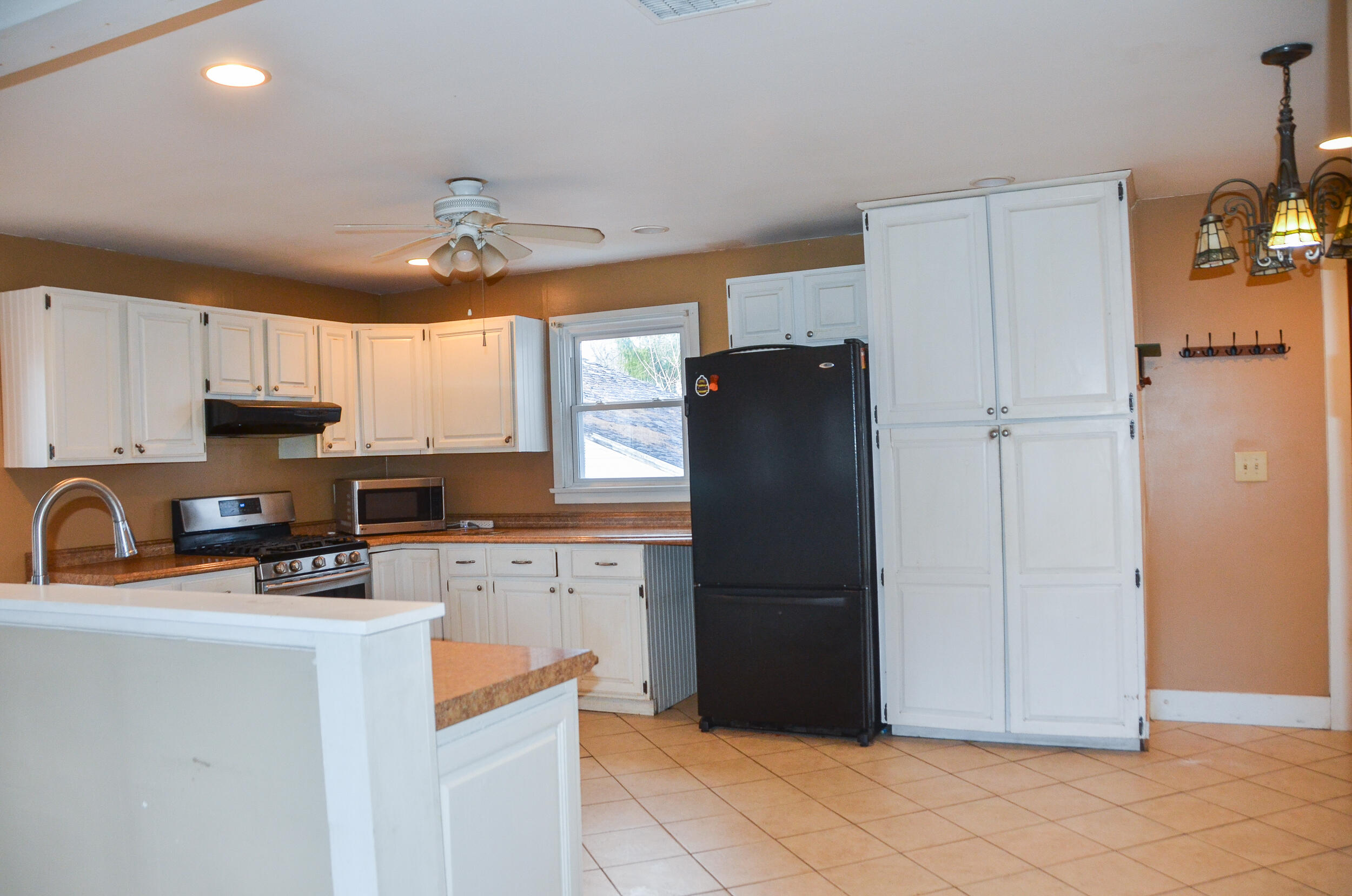 45 Elm Avenue Augusta, ME 04330 - Photo 9 of 60 0009-45 Elm AVe AugustaDSC_0073