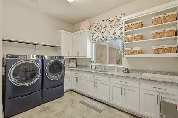 $5,700 | 654 Linden Loop, Driftwood, TX 78619