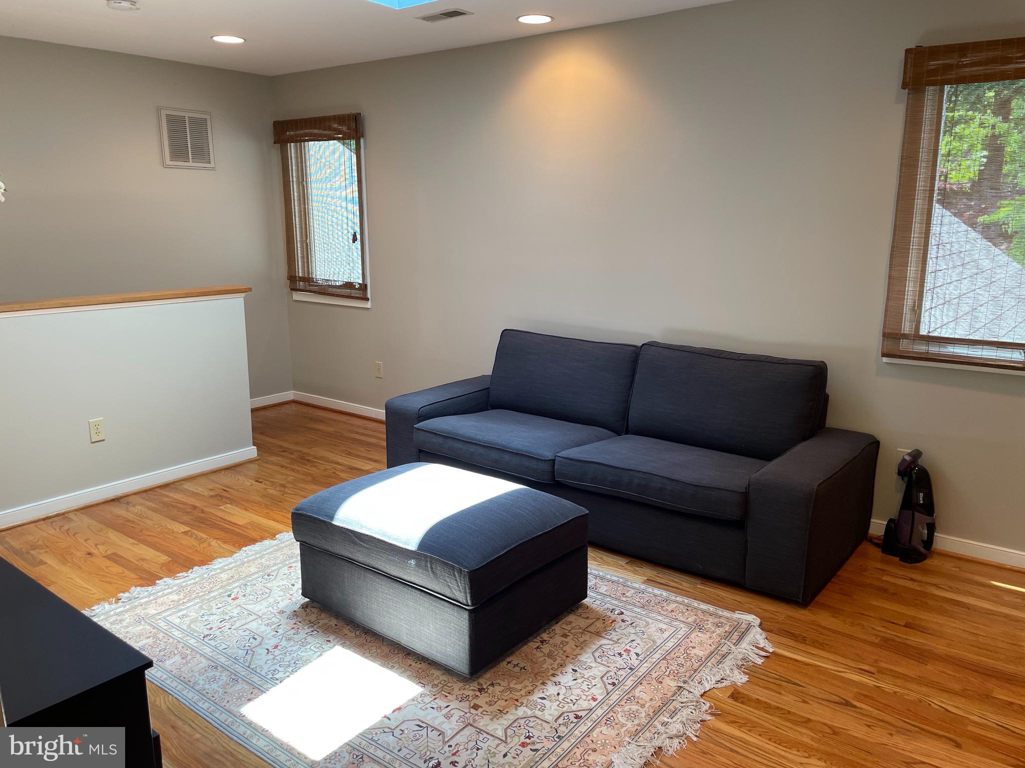 9118 Friars Road Bethesda, MD 20817 - Photo 19 of 34