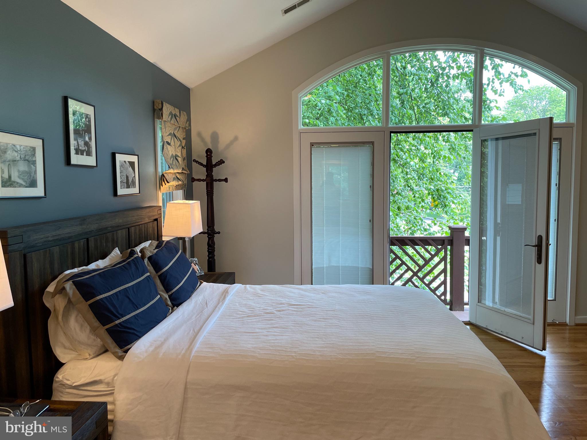 9118 Friars Road Bethesda, MD 20817 - Photo 23 of 34