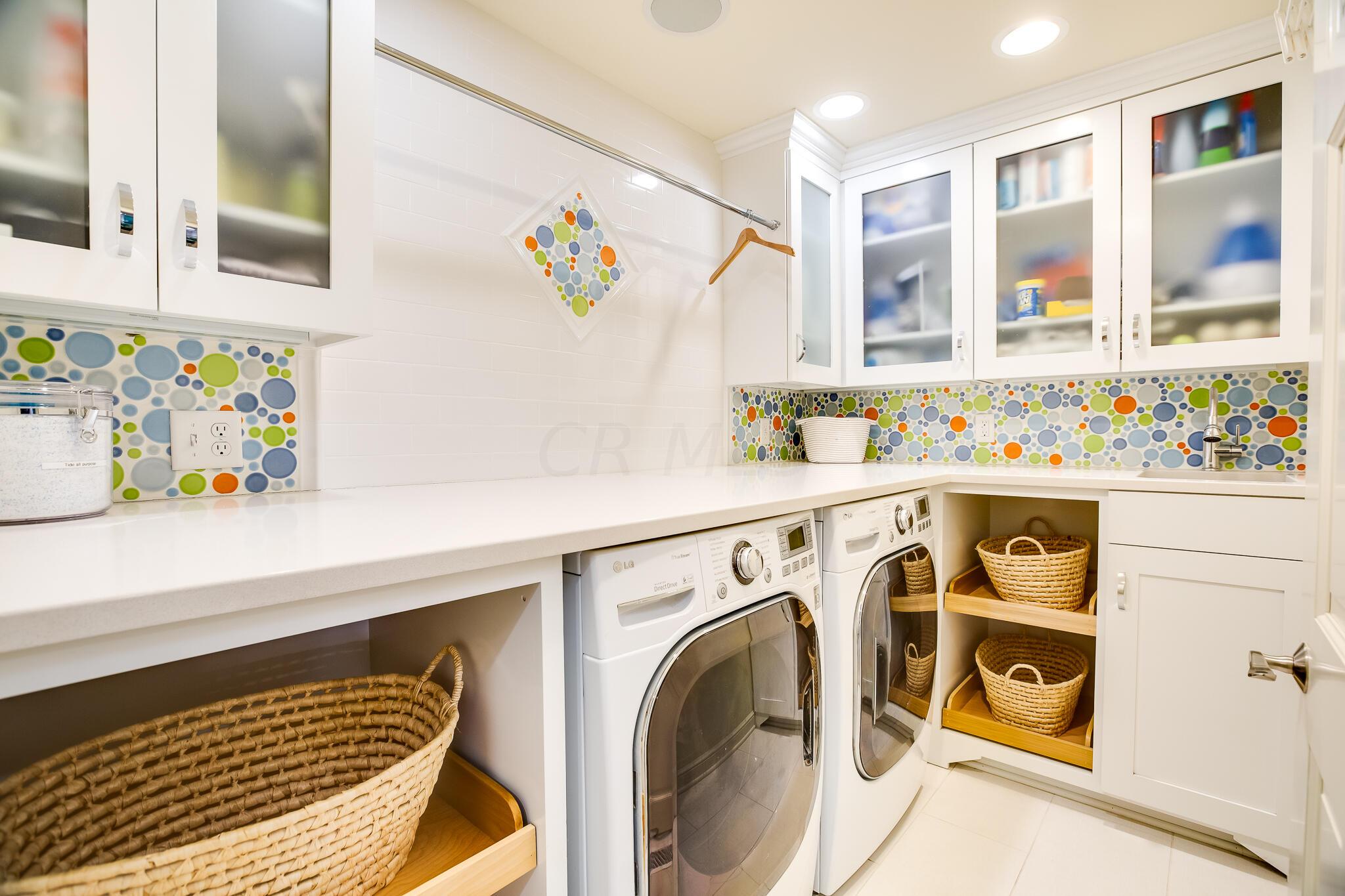 2252 Tremont Road Columbus, OH 43221 - Photo 65 of 97 Remodeled second floor laundry room