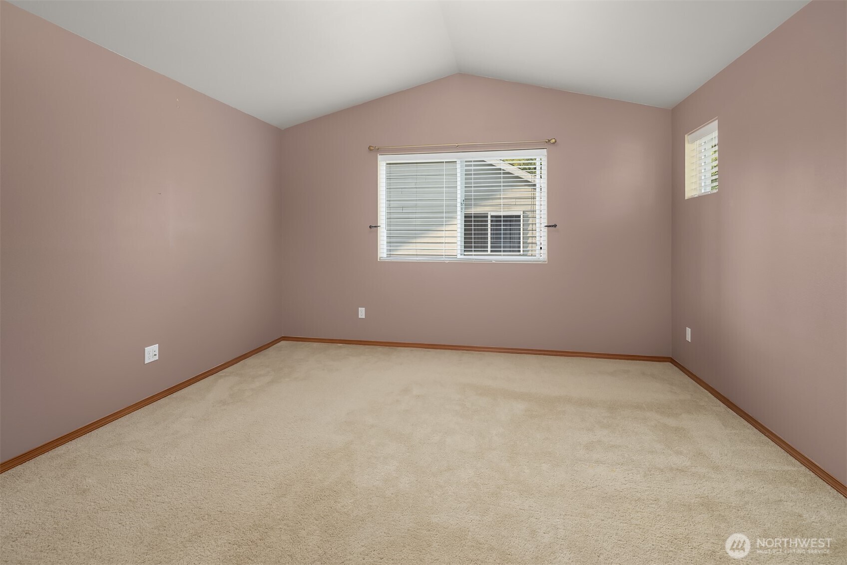 8313 Upper Ridge Road, Unit 2 Everett, WA 98203 - Photo 22 of 32 Gallery Image 22