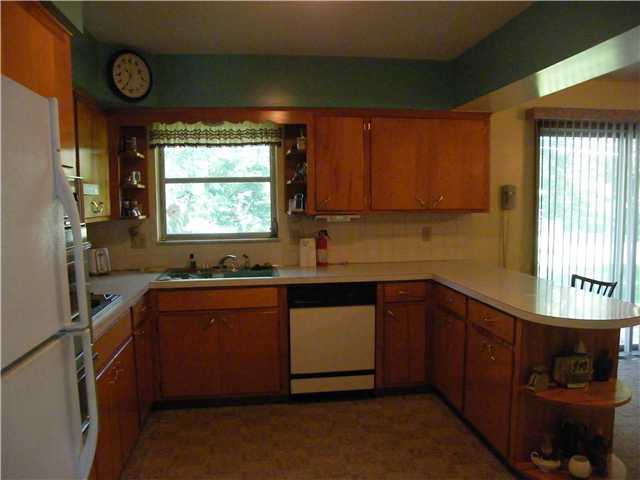 326 Hermitage Road Columbus, OH 43230 - Photo 9 of 15 Gallery Image 9