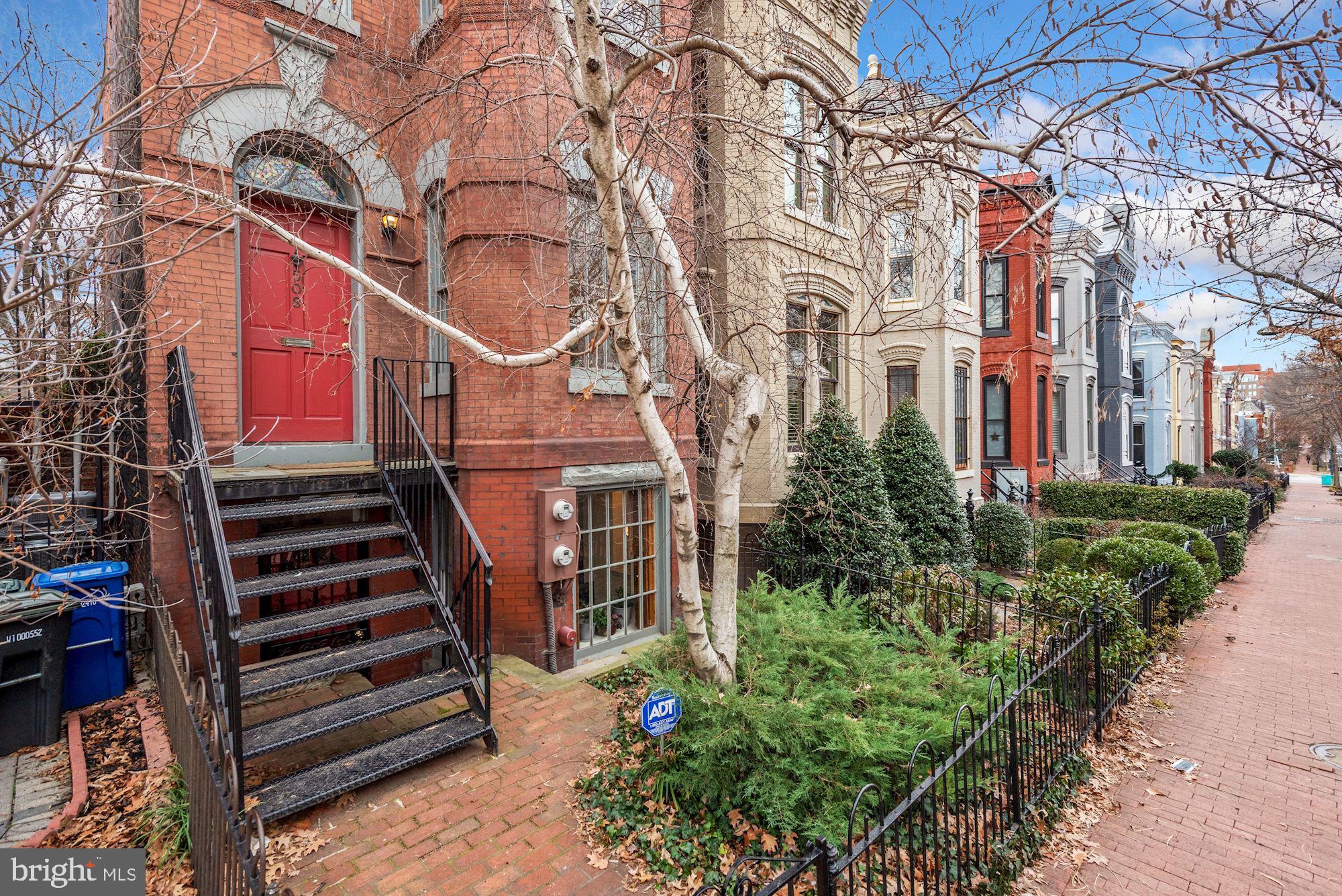 508 3rd Street Northeast Washington, DC 20002 - Photo 3 of 25 Charming semi-detached row home