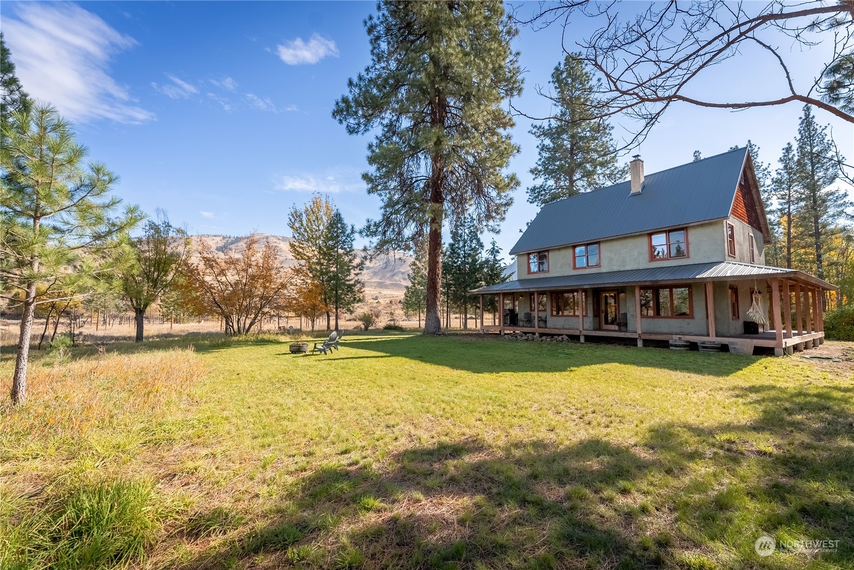 32 Lewisia Road Winthrop, WA 98862 - Photo 2 of 40 Gallery Image 2