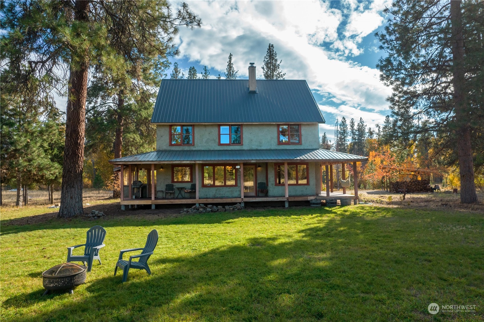 32 Lewisia Road Winthrop, WA 98862 - Photo 3 of 40 Gallery Image 3