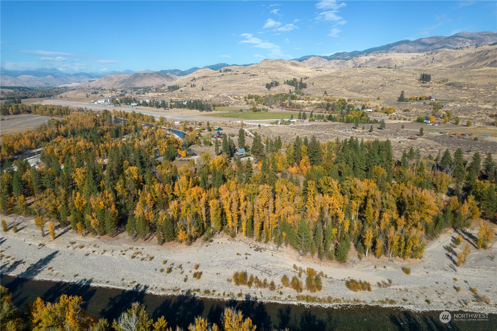 32 Lewisia Road Winthrop, WA 98862 - Photo 10 of 40 Gallery Image 10