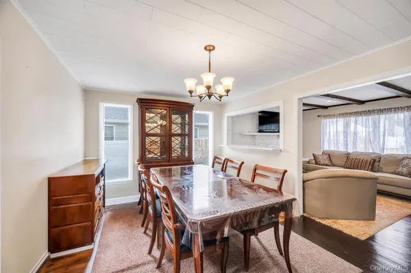 $4,600 | 2315 Willow Street, Wantagh, NY 11793