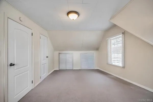 $4,600 | 2315 Willow Street, Wantagh, NY 11793