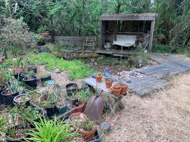 8900 Oak Road Prunedale, CA 93907 - Photo 5 of 7 a garden view with a seating space