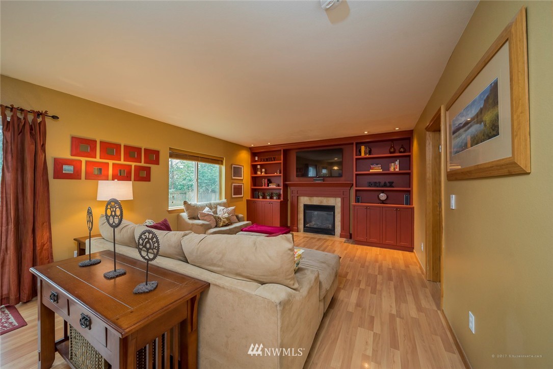 4217 154th Place Southeast Bothell, WA 98012 - Photo 11 of 25