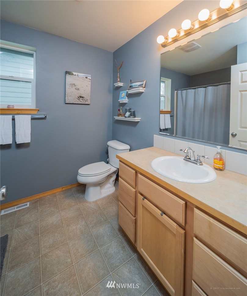 4217 154th Place Southeast Bothell, WA 98012 - Photo 17 of 25