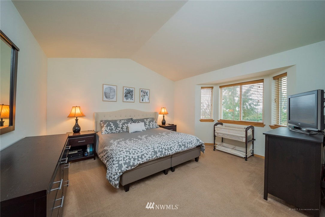 4217 154th Place Southeast Bothell, WA 98012 - Photo 18 of 25