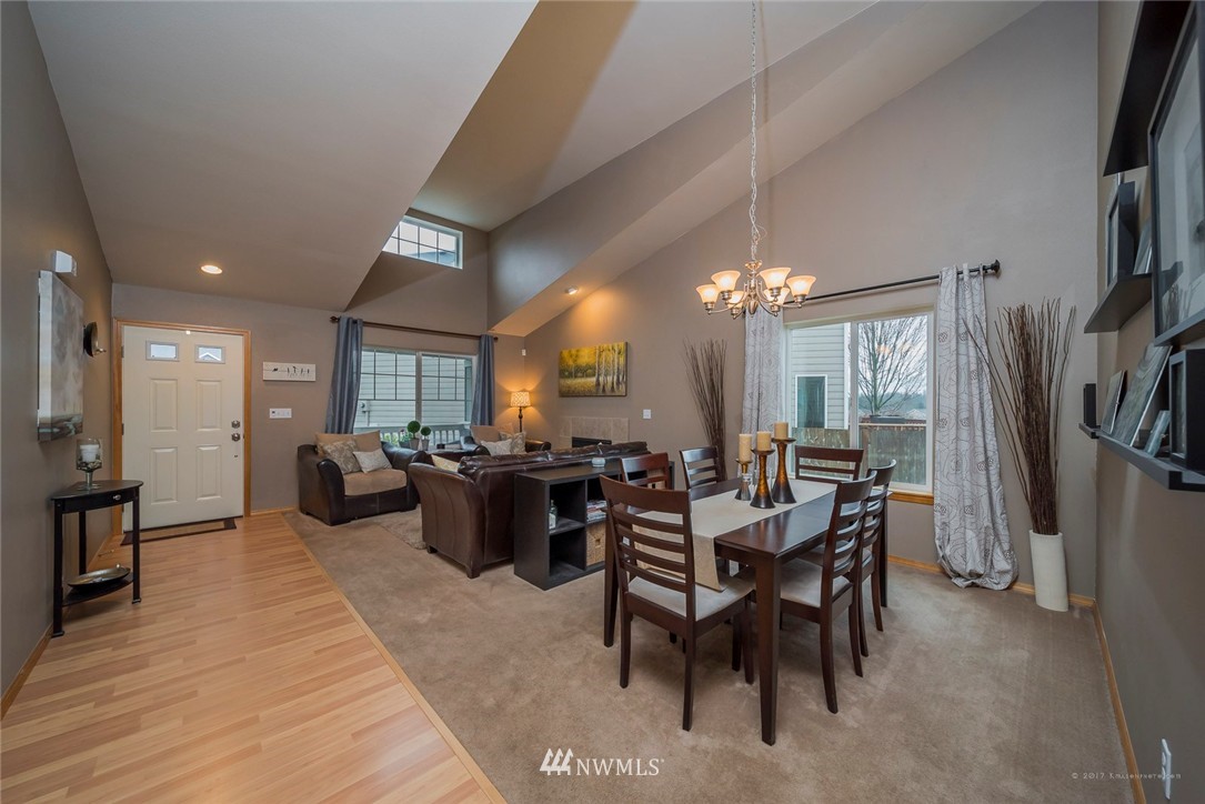 4217 154th Place Southeast Bothell, WA 98012 - Photo 4 of 25