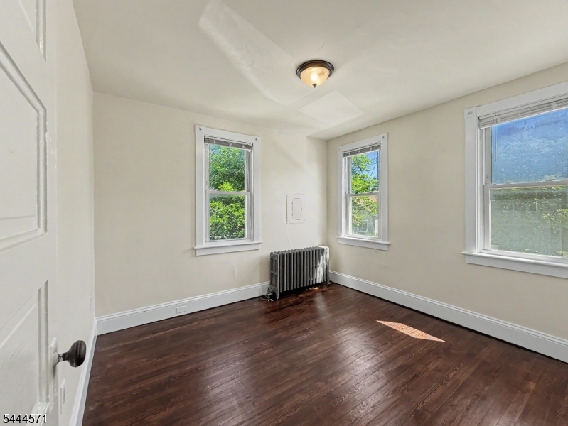 372 Prospect Street, Unit 2 Phillipsburg, NJ 08865 - Photo 13 of 21