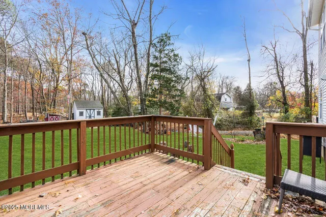 a view of a house with a back yard