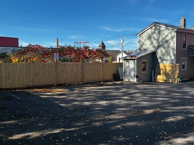 705 Court Street Utica, NY 13502 - Photo 10 of 49