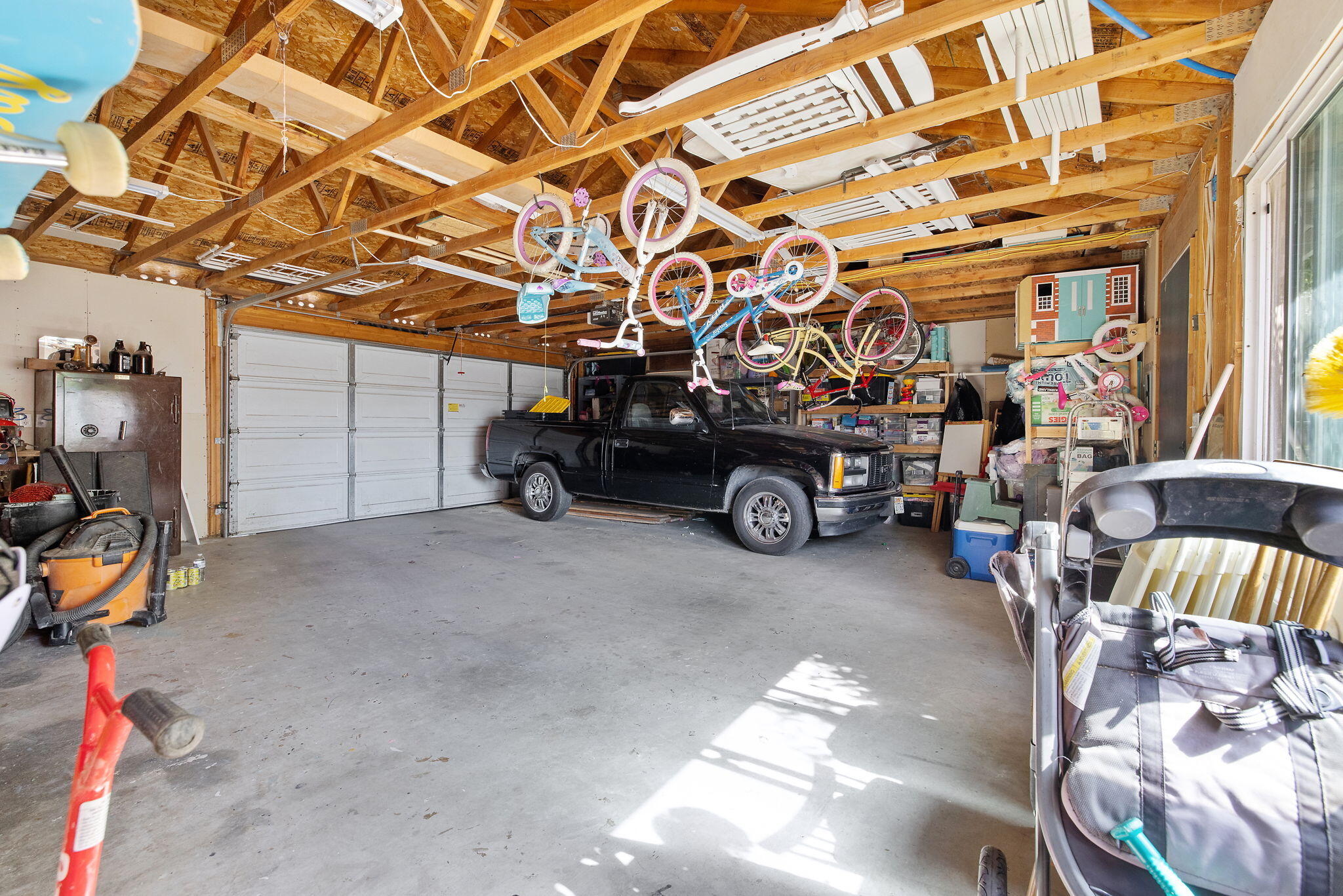 533 South E Street Exeter, CA 93221 - Photo 31 of 40 40-web-or-mls-713A3681