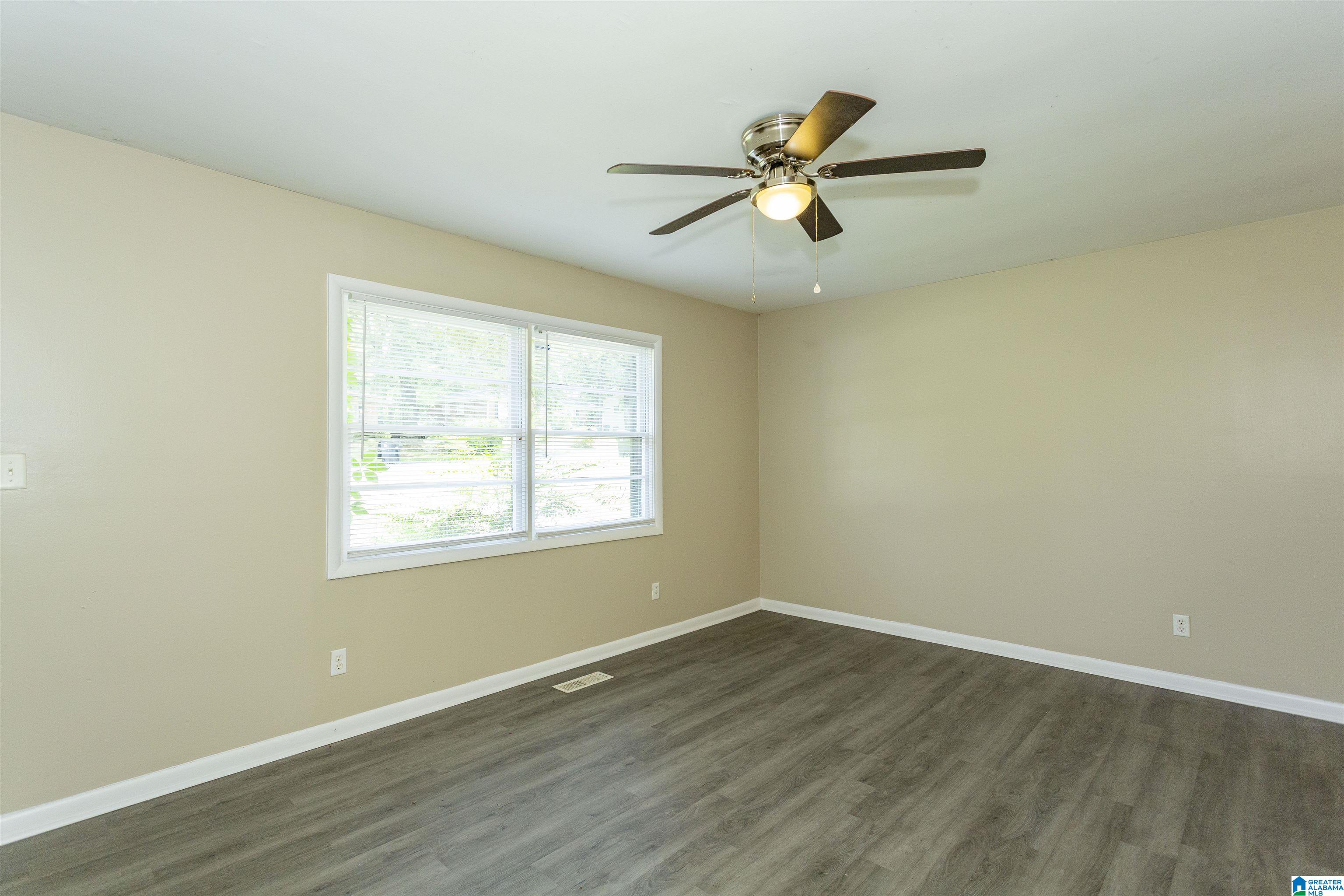 408 13th Terrace Northwest Birmingham, AL 35215 - Photo 13 of 36