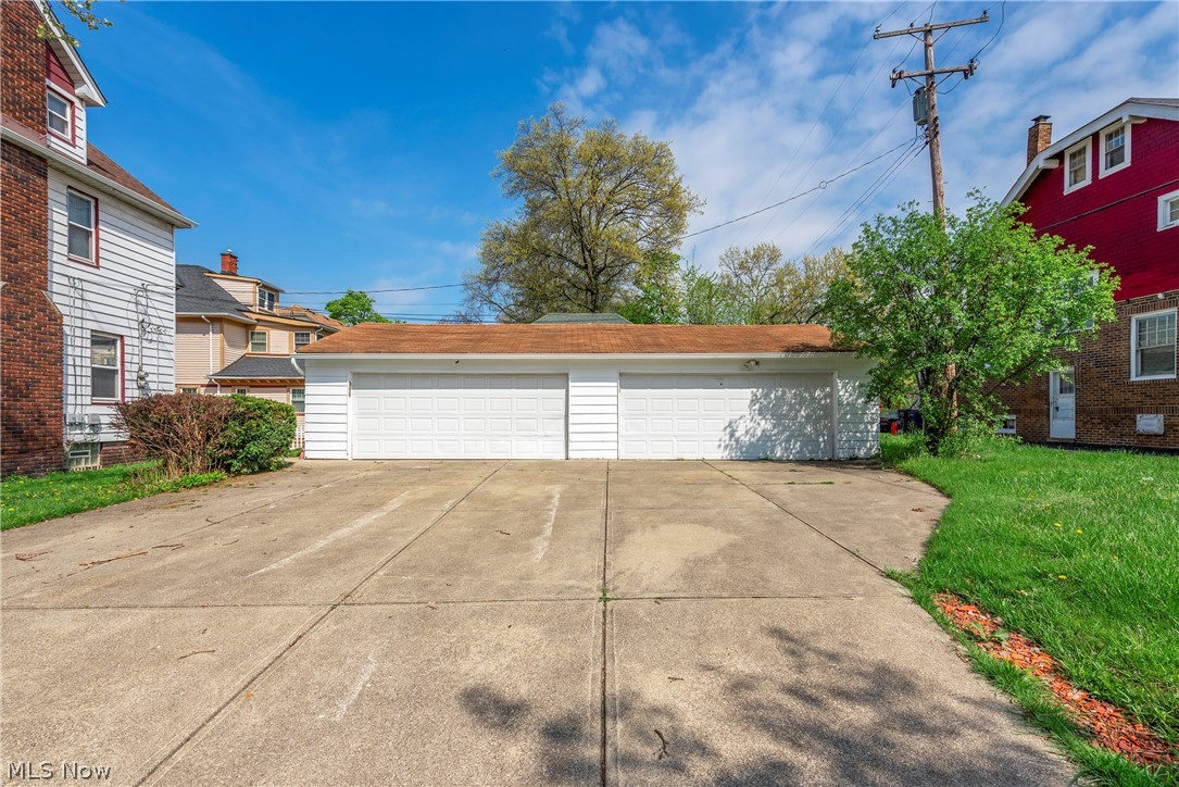 1671 Lee Road Cleveland Heights, OH 44118 - Photo 48 of 49