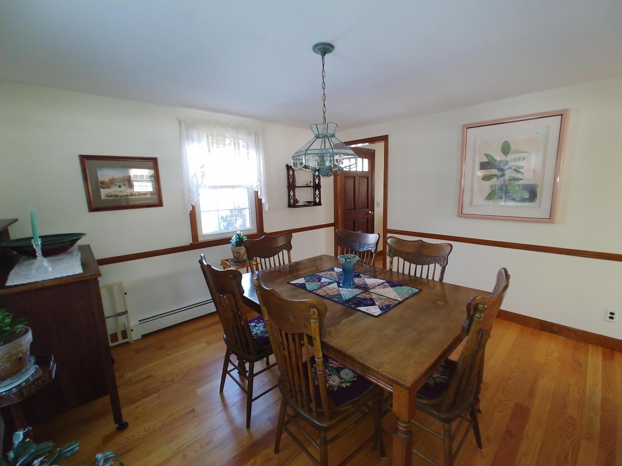 943 North Mountain Road Jefferson, ME 04348 - Photo 15 of 41 Dining facing front entrance