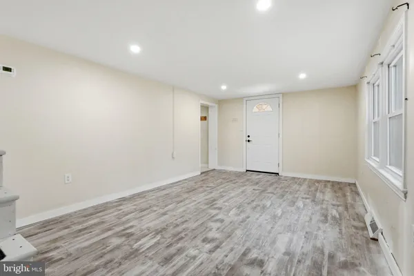 $2,000 | 418 South Bank Road, Landenberg, PA 19350