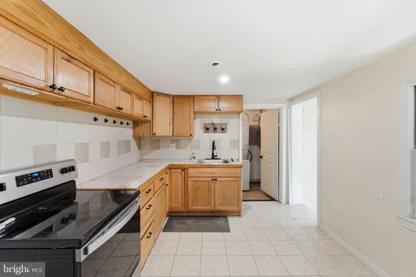 $2,000 | 418 South Bank Road, Landenberg, PA 19350