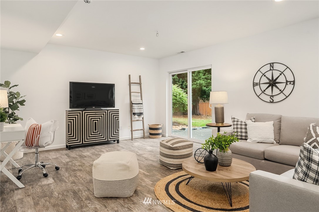 14907 102nd Avenue Northeast Bothell, WA 98011 - Photo 15 of 29