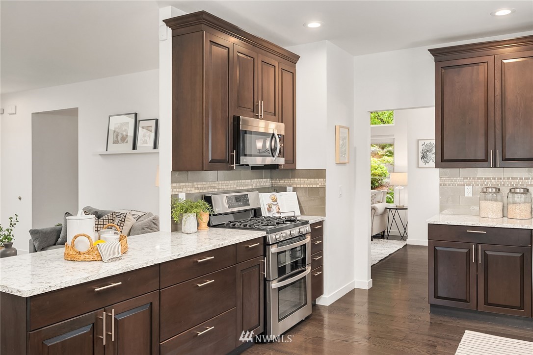 14907 102nd Avenue Northeast Bothell, WA 98011 - Photo 5 of 29