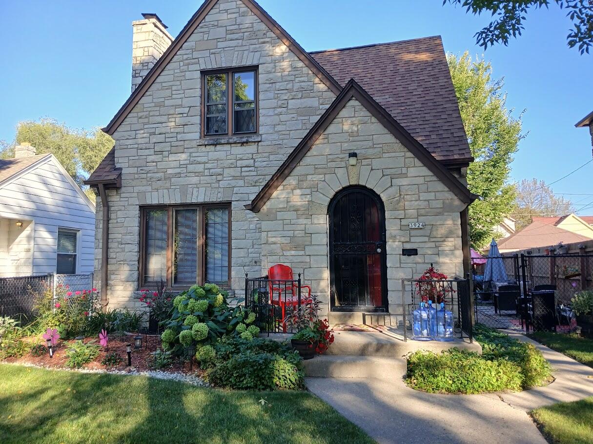 3924 North 37th Street Milwaukee, WI 53216 - Photo 22 of 22 20250928_161713