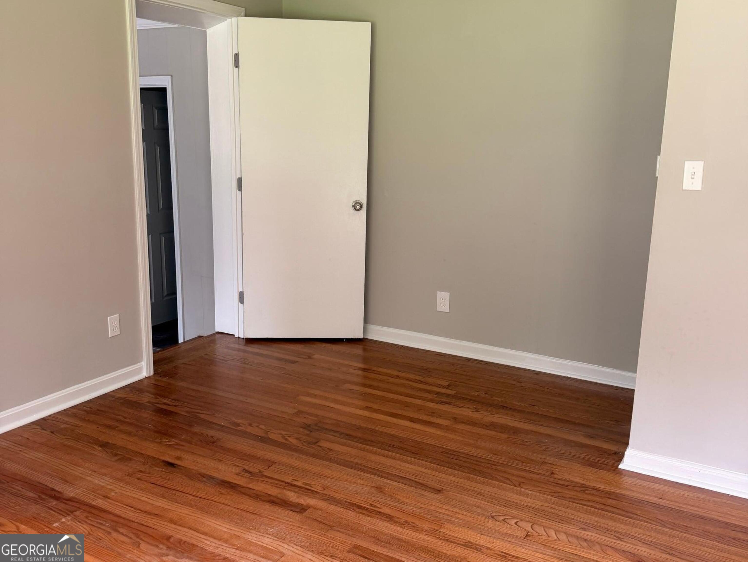 9182 Flat Shoals Road Southwest Covington, GA 30014 - Photo 3 of 10 den