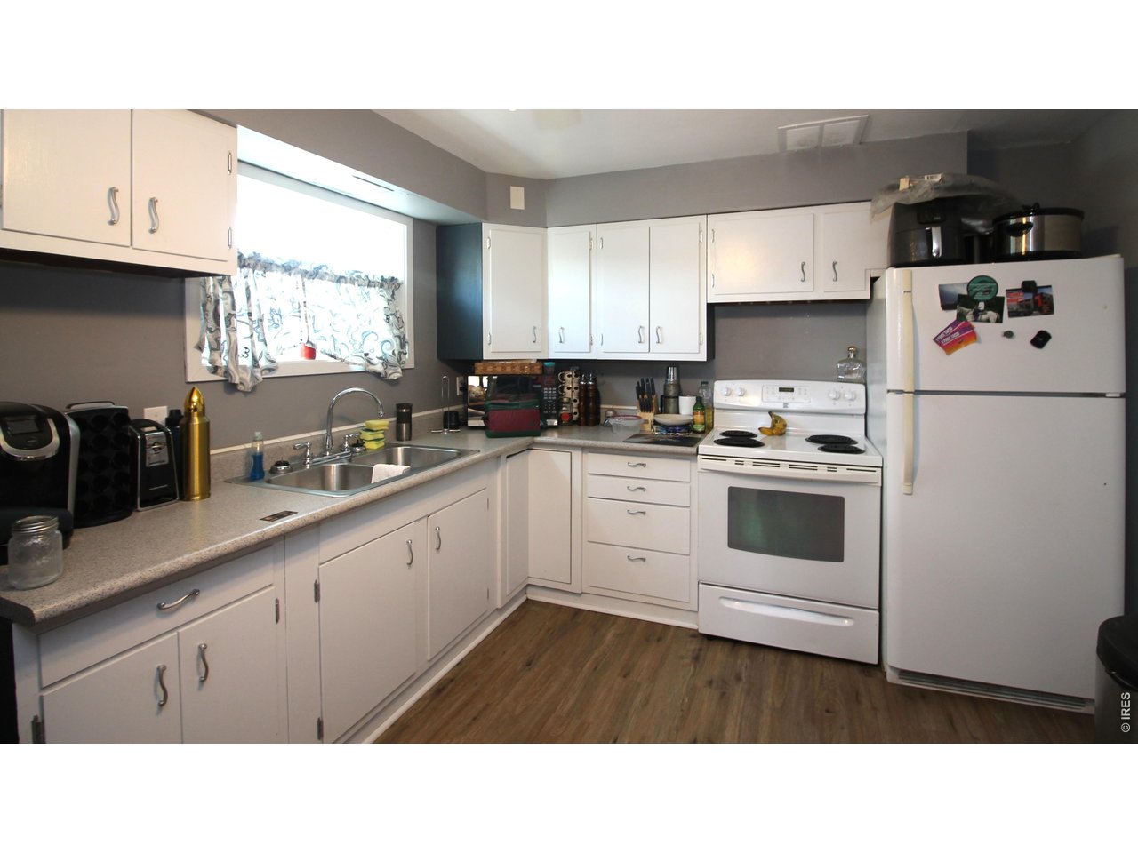 501 Cleveland Street Sterling, CO 80751 - Photo 4 of 16 Kitchen