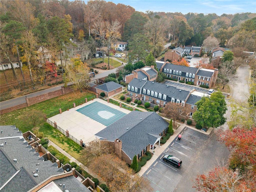 5 Spinning House Place Northwest Atlanta, GA 30318 - Photo 40 of 42 an aerial view of a house