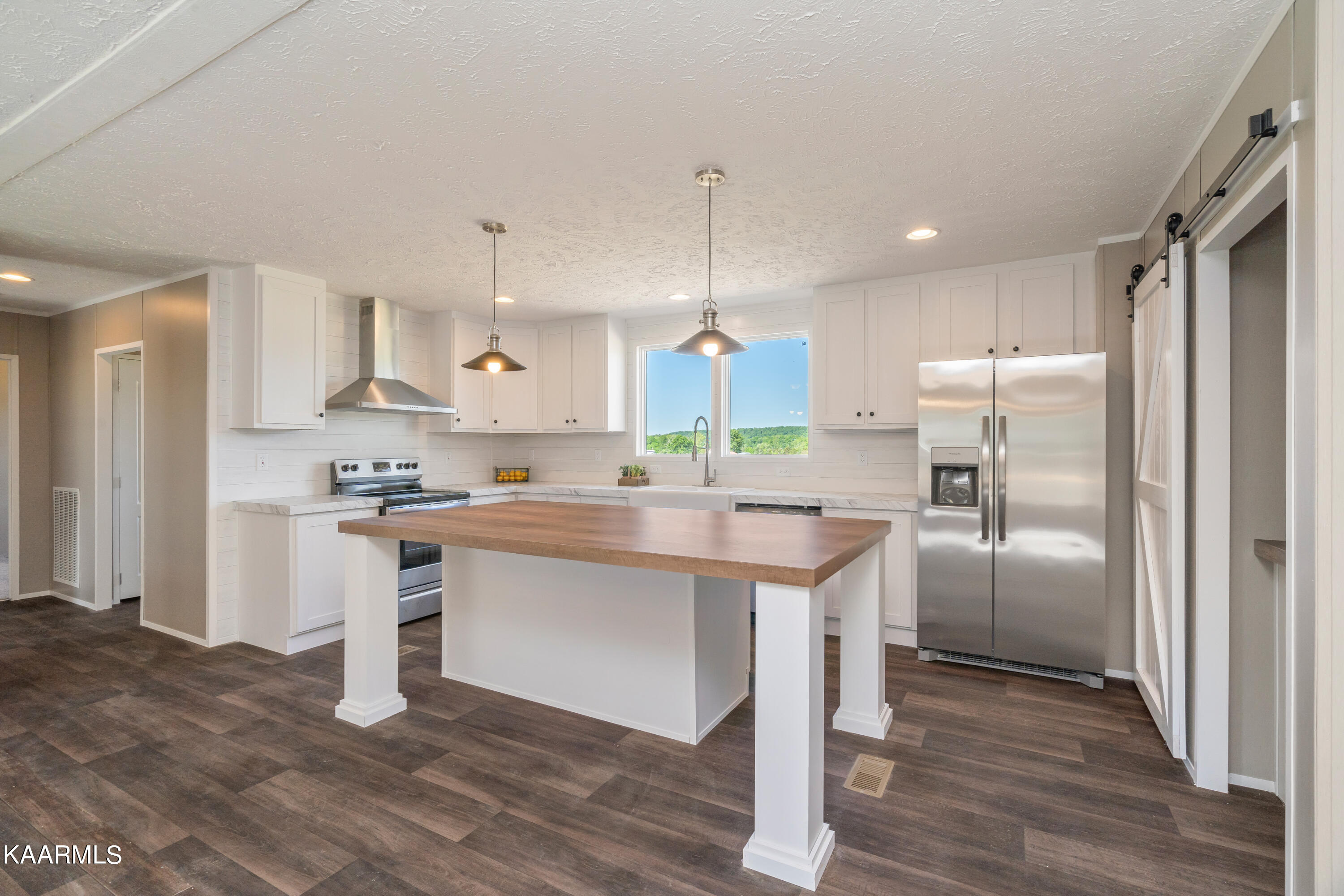 585 Johnson Church Road Philadelphia, TN 37846 - Photo 21 of 42 585 Johnson Church Rd-23