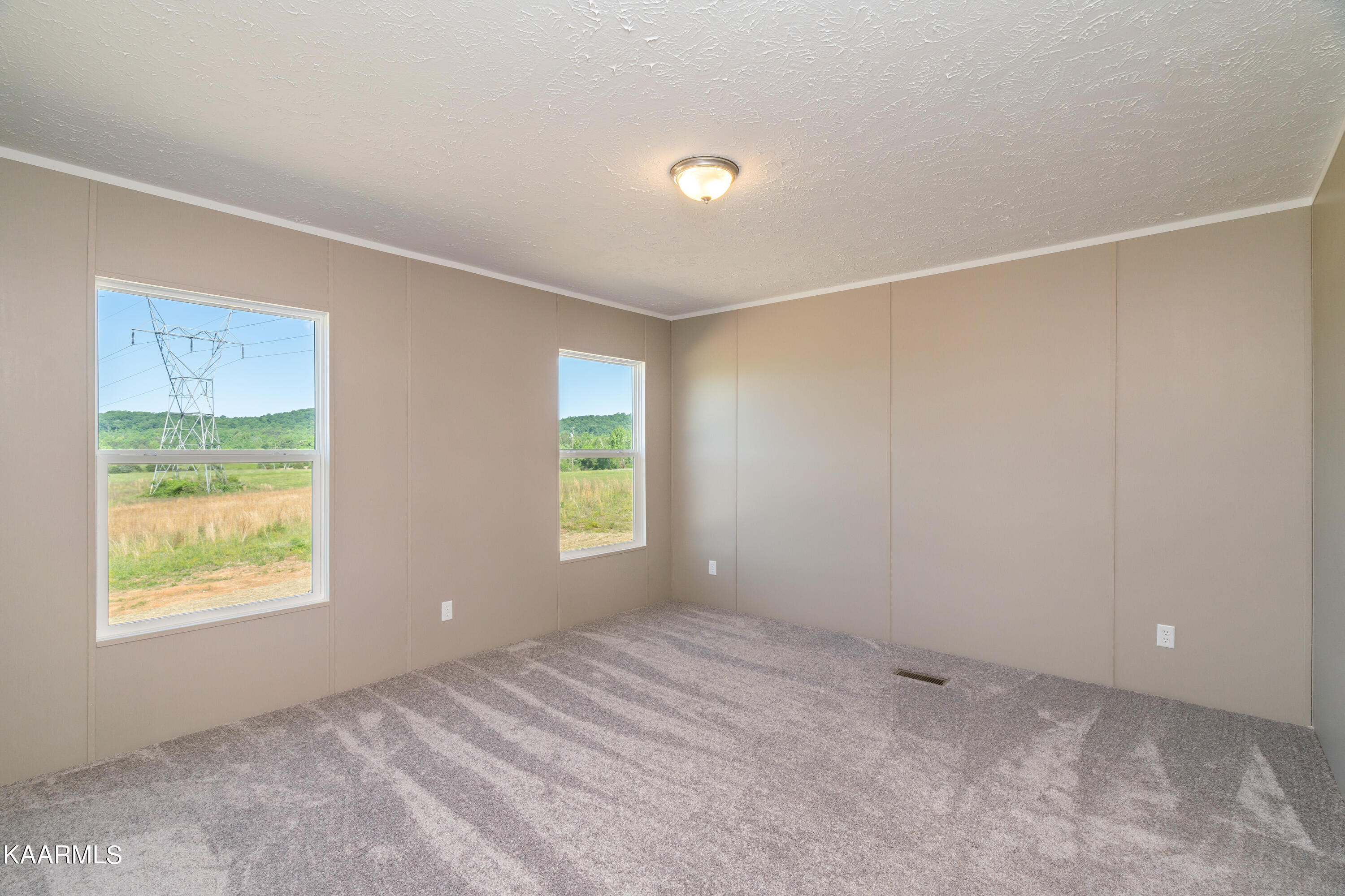 585 Johnson Church Road Philadelphia, TN 37846 - Photo 29 of 42 585 Johnson Church Rd-30