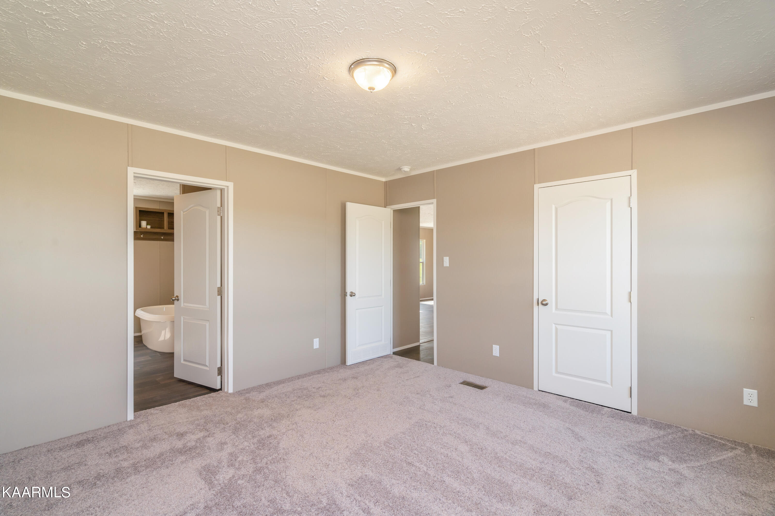 585 Johnson Church Road Philadelphia, TN 37846 - Photo 30 of 42 585 Johnson Church Rd-31